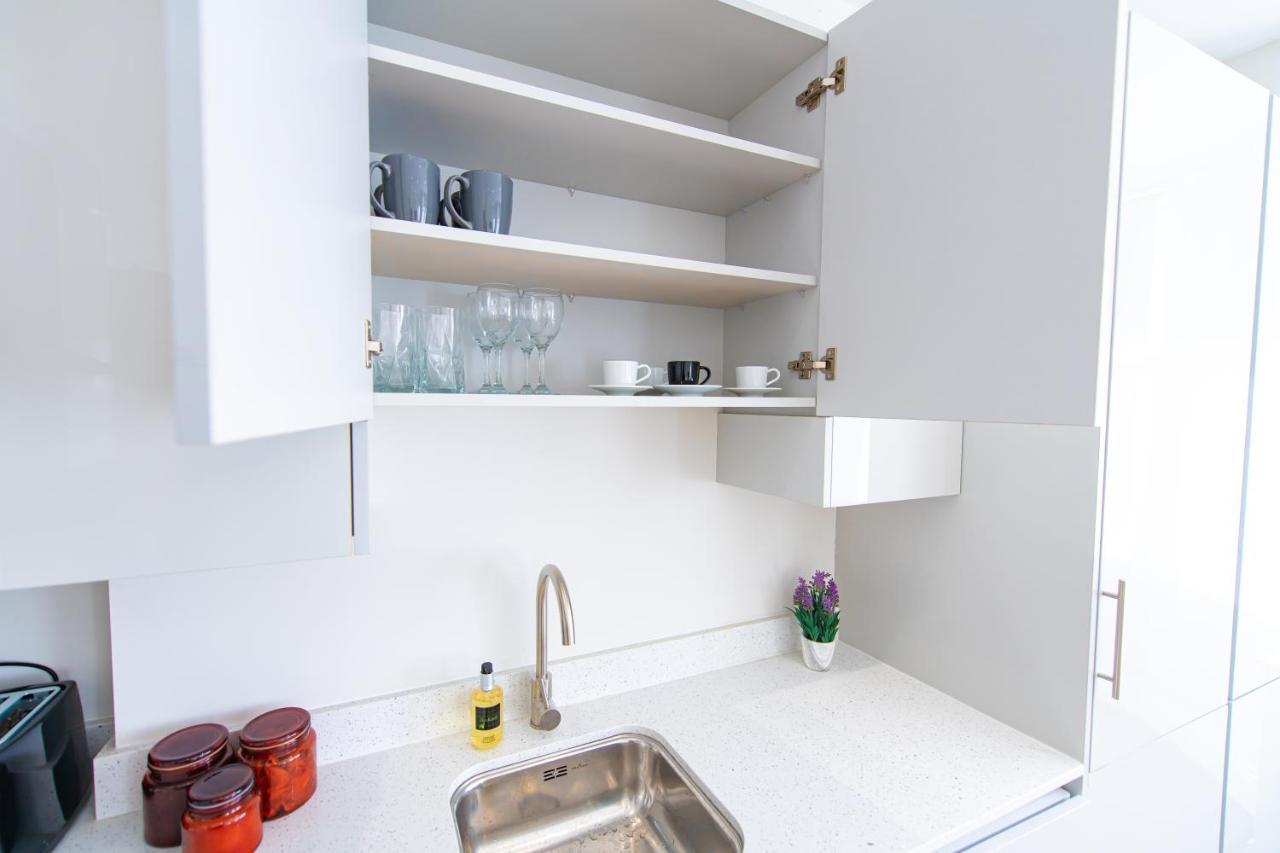 Ealing Residency Aparthotel London Ngoại thất bức ảnh
