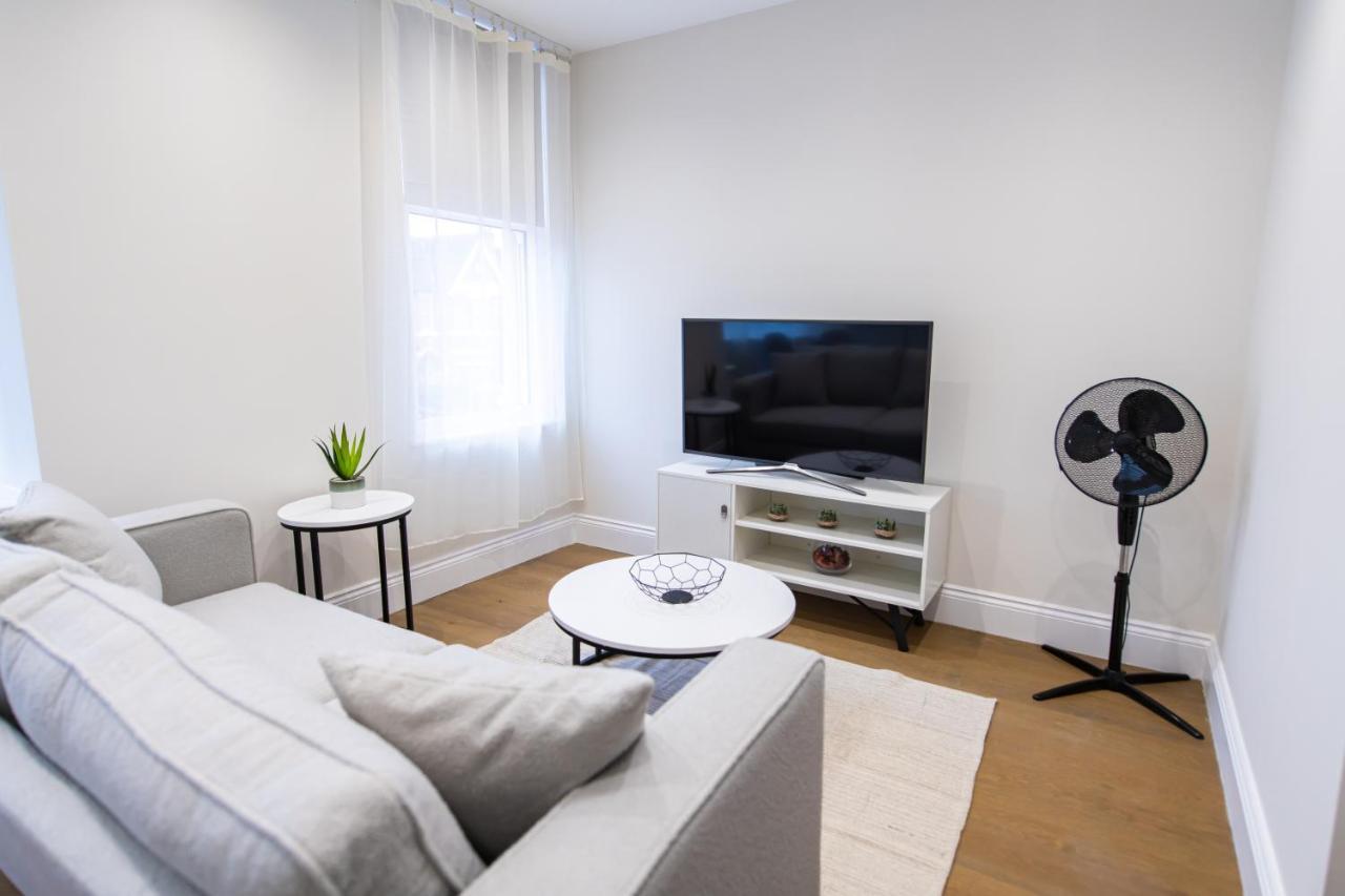 Ealing Residency Aparthotel London Ngoại thất bức ảnh