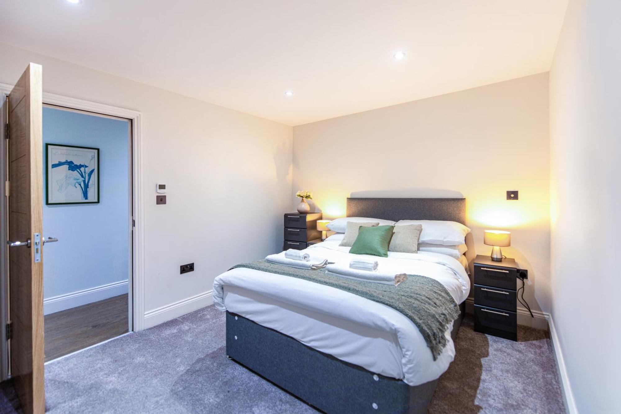 Ealing Residency Aparthotel London Ngoại thất bức ảnh