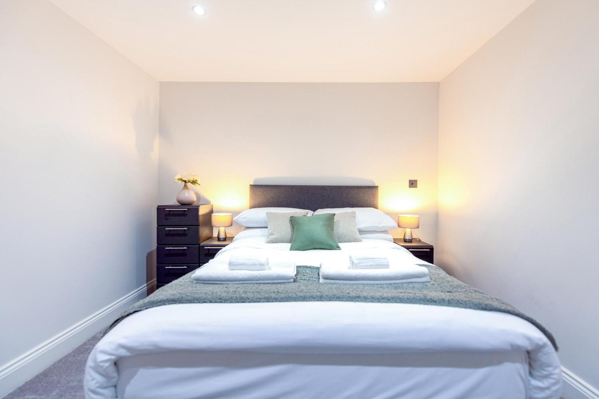 Ealing Residency Aparthotel London Ngoại thất bức ảnh