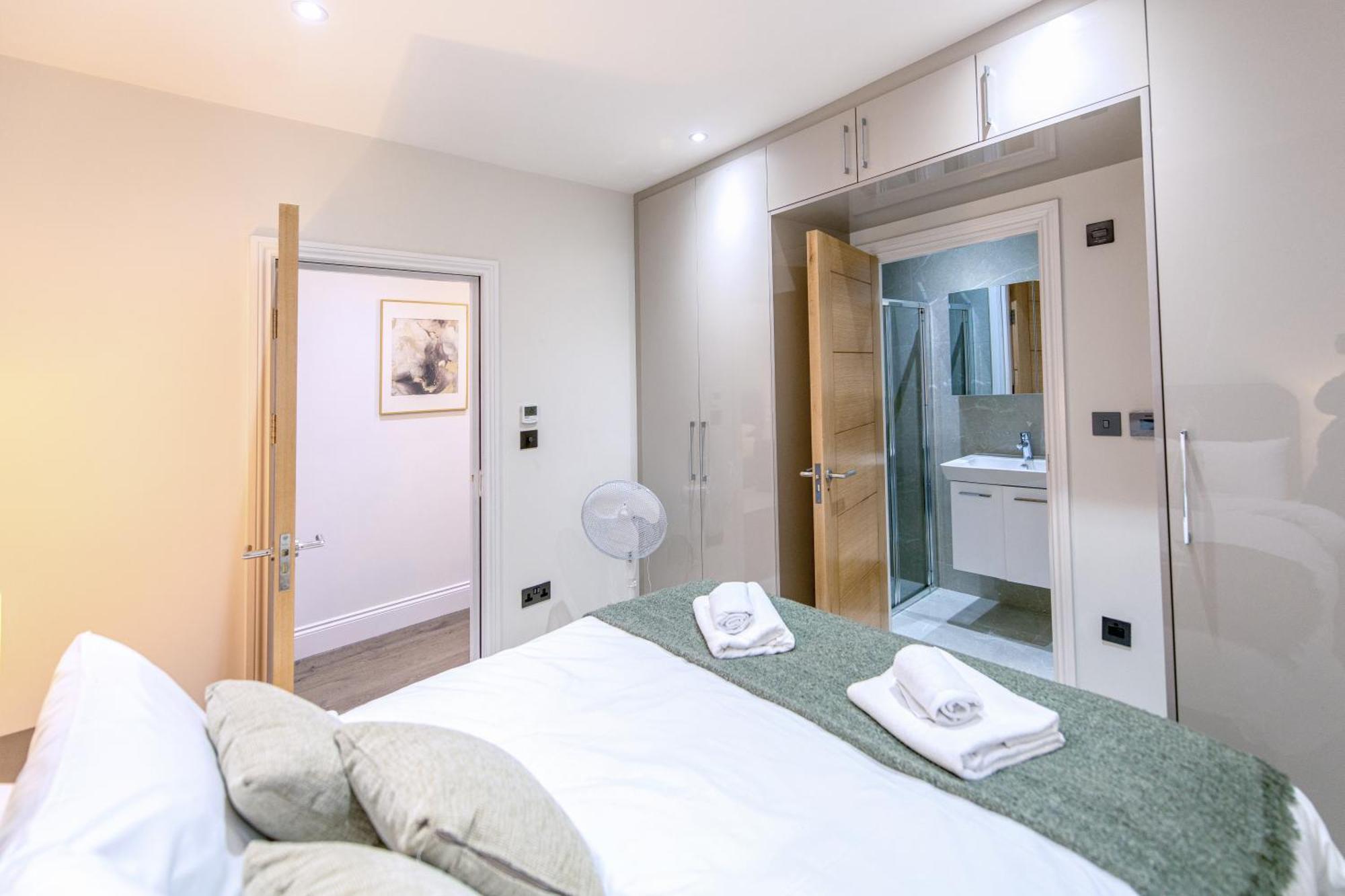 Ealing Residency Aparthotel London Ngoại thất bức ảnh